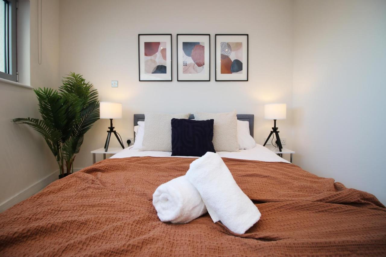 The Skyline - Luxury City Centre Flat With Designated Parking كارديف المظهر الخارجي الصورة
