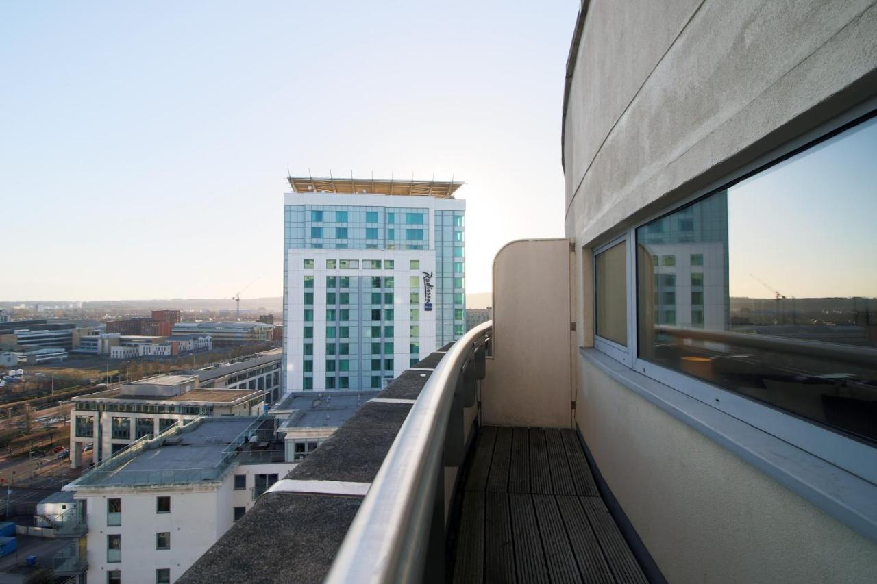 The Skyline - Luxury City Centre Flat With Designated Parking كارديف المظهر الخارجي الصورة