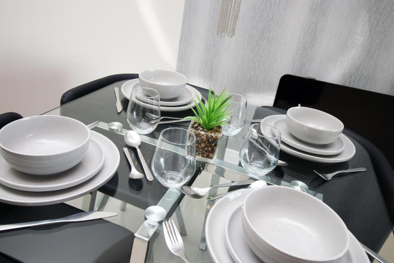 The Skyline - Luxury City Centre Flat With Designated Parking كارديف المظهر الخارجي الصورة