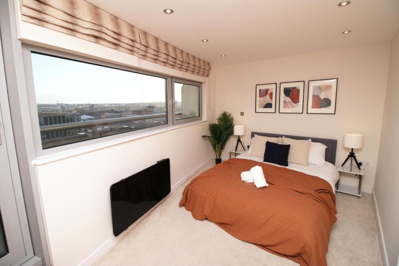 The Skyline - Luxury City Centre Flat With Designated Parking كارديف المظهر الخارجي الصورة